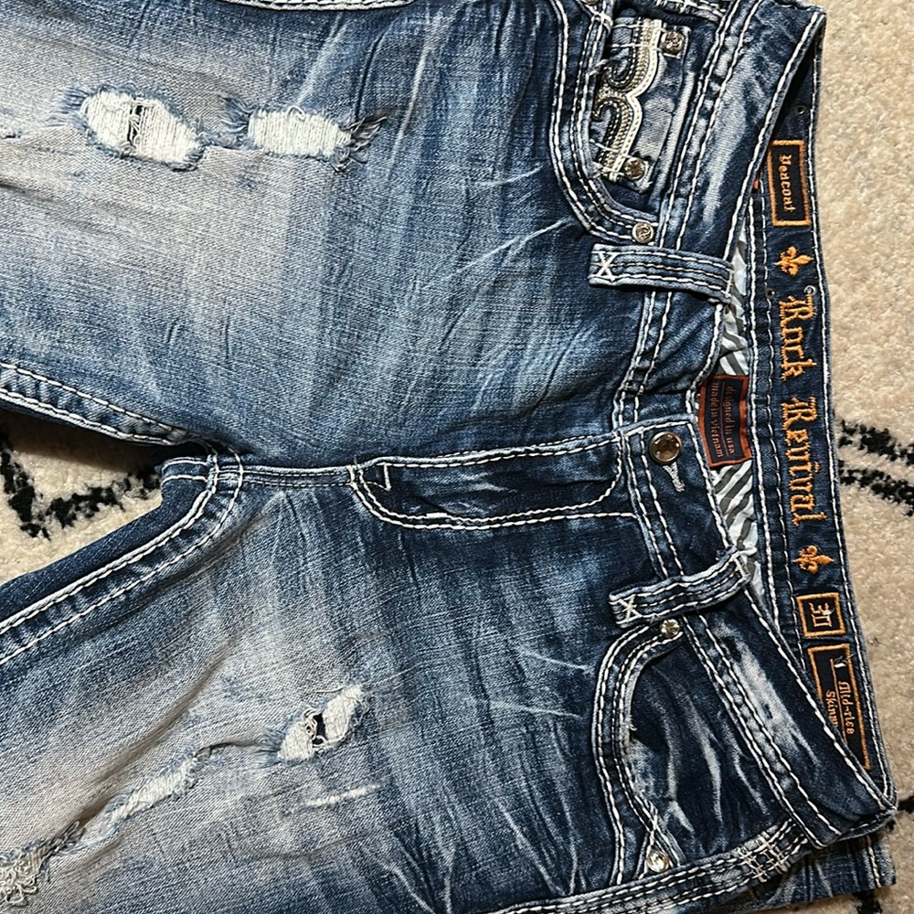 Distressed Rock Revivals Skinny jeans 
Mid-rise Skinny 
Size 30